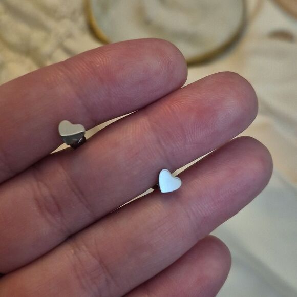 Small Silver Tone Heart Stud Earrings With Screw-On Backings - Picture 1 of 4